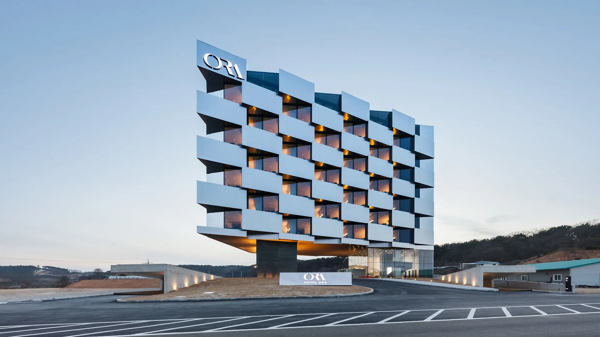 Hotel Ora Inchon 3*,